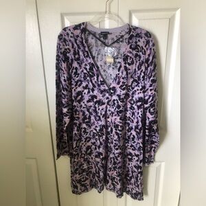 Torrid Size 4 Lavender and Black Patterned Lightweight Sweater